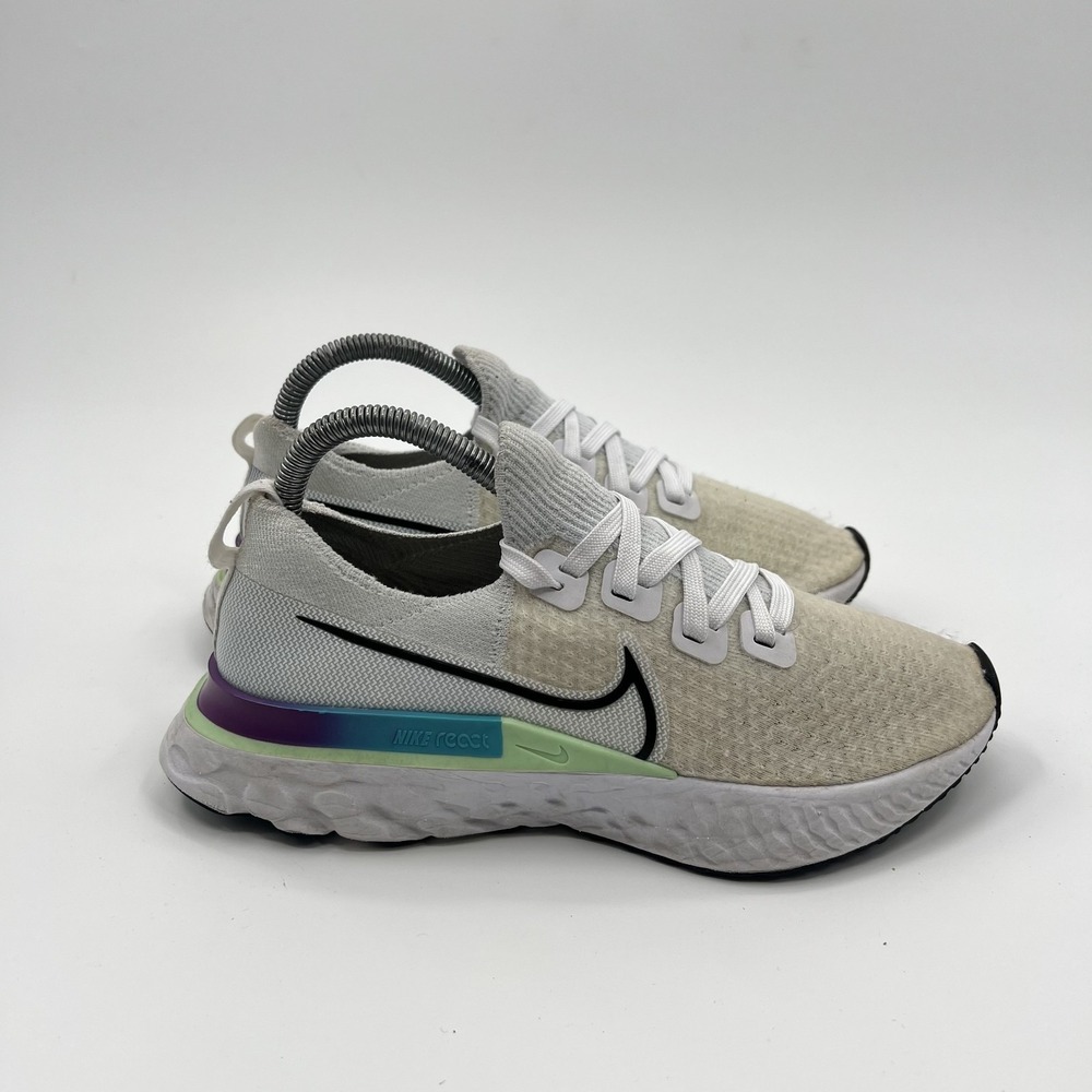 Nike React Infinity Run FK Running Shoes Womens Size 7.5 Iced Lilac Sneakers